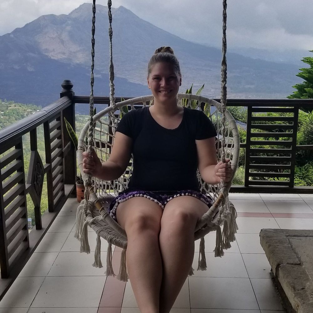 Meet your Posher, Tessa